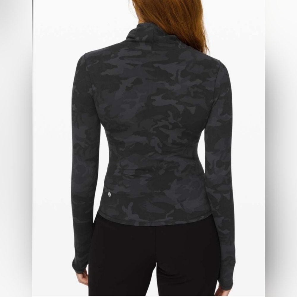 Lululemon Athletica Melodic Movement Incognito Camouflage Long Sleeve NWOT 6 - Picture 2 of 6